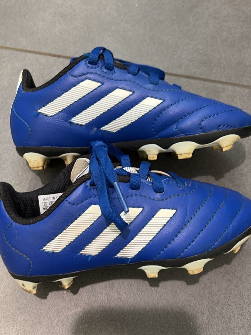 adidas Blue Youth Soccer Cleats in almost new condition